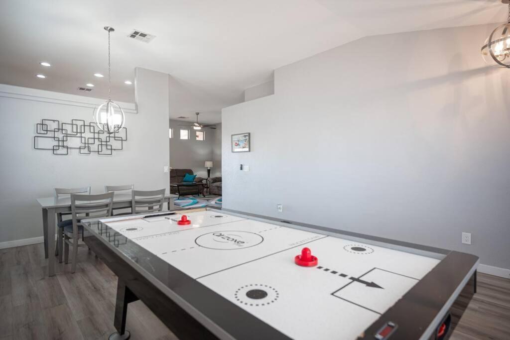 Gorgeous Las Vegas Home With Rv Parking מראה חיצוני תמונה