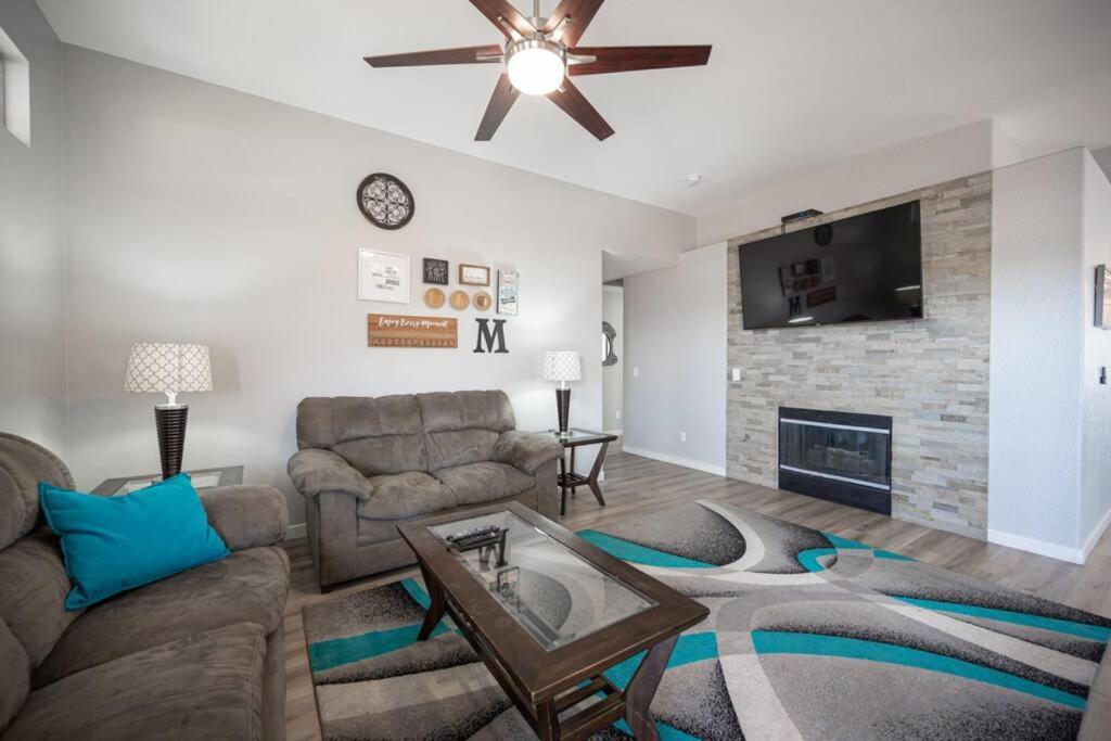 Gorgeous Las Vegas Home With Rv Parking מראה חיצוני תמונה